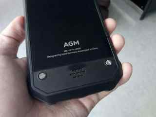 战狼2中的AGM X2手机强势来袭