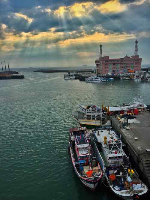 台北淡水渔人码头夕阳风景手机壁纸