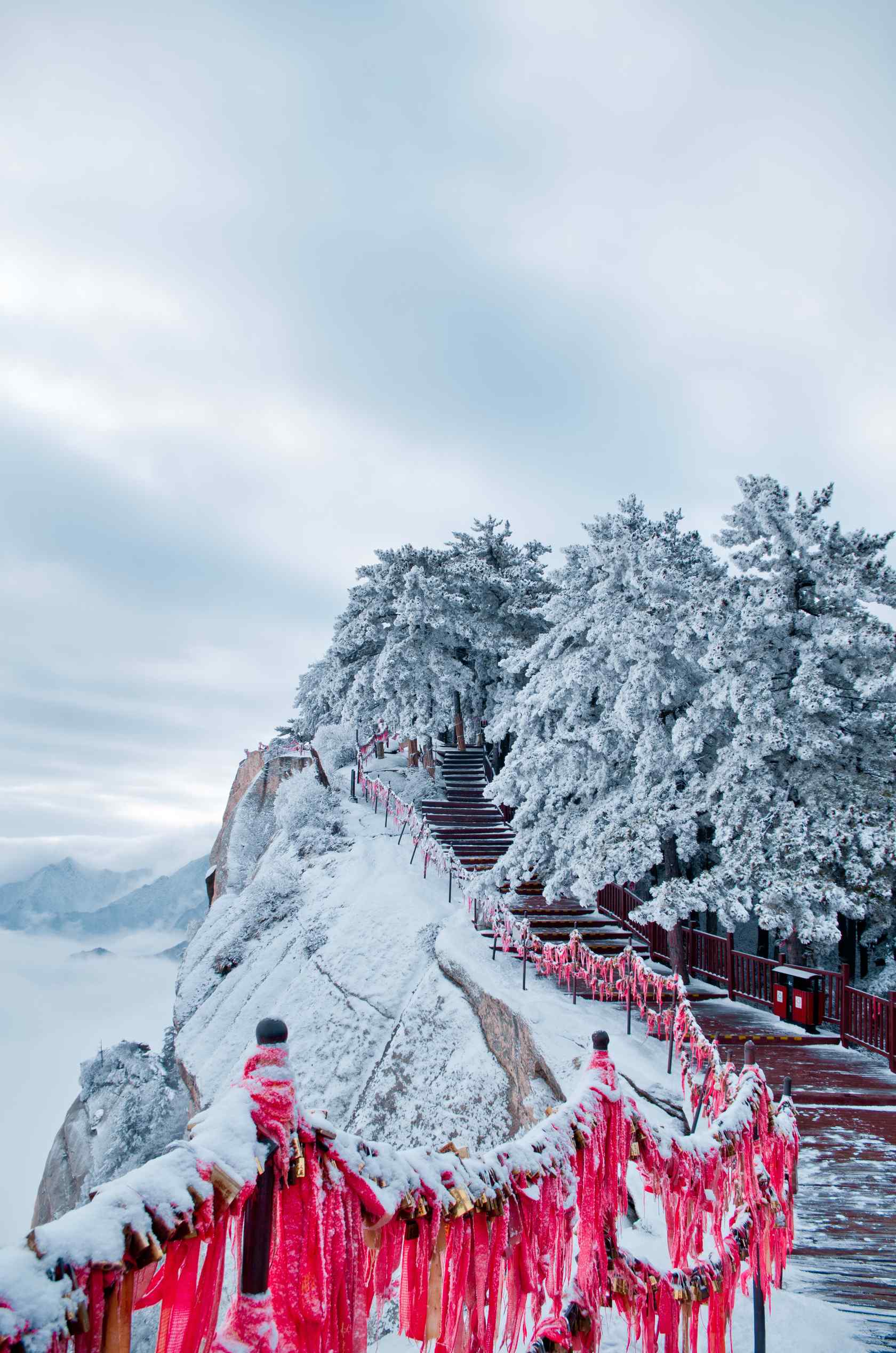 雪后华山风景手机壁纸