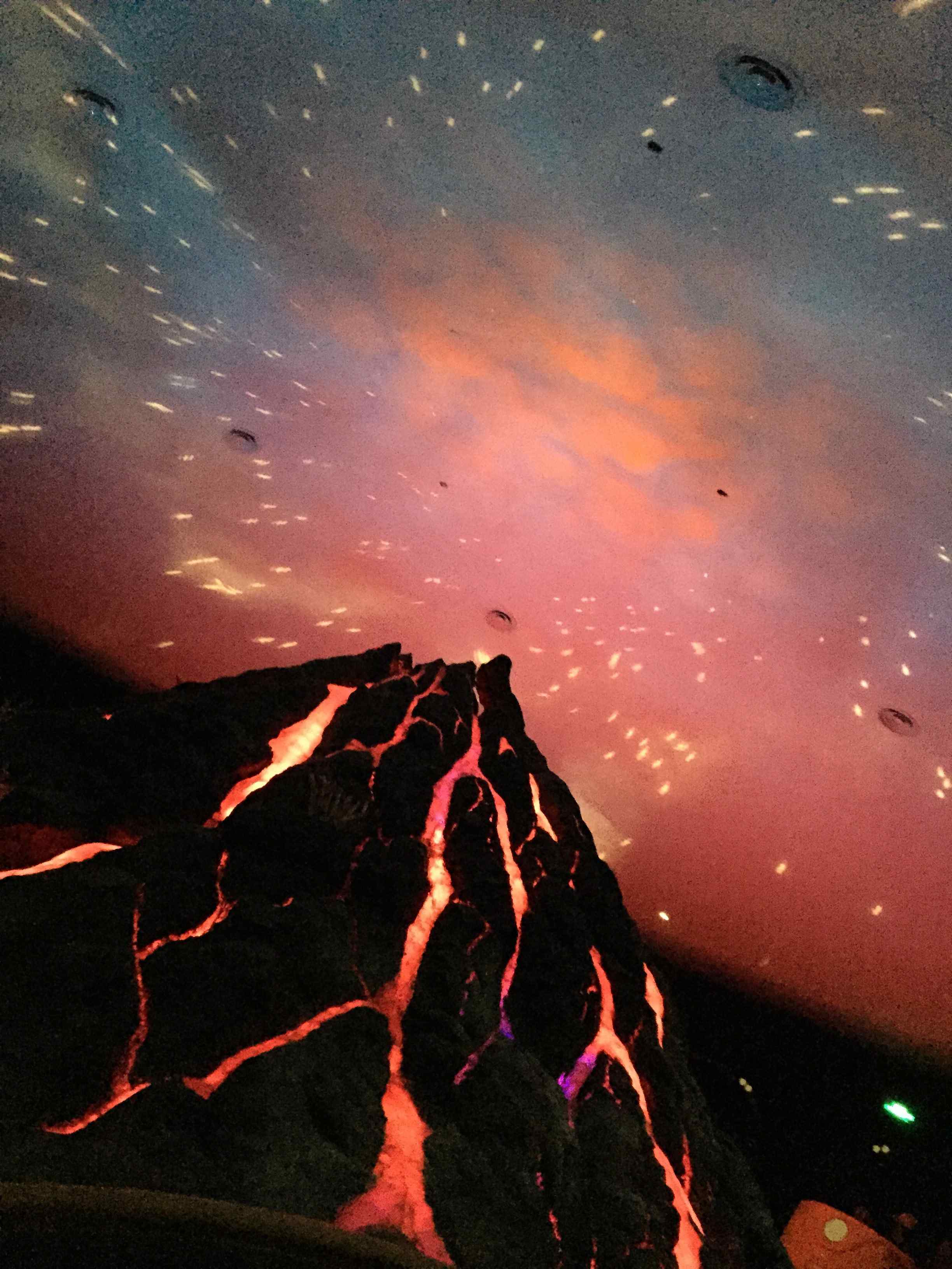 火山喷发手机壁纸