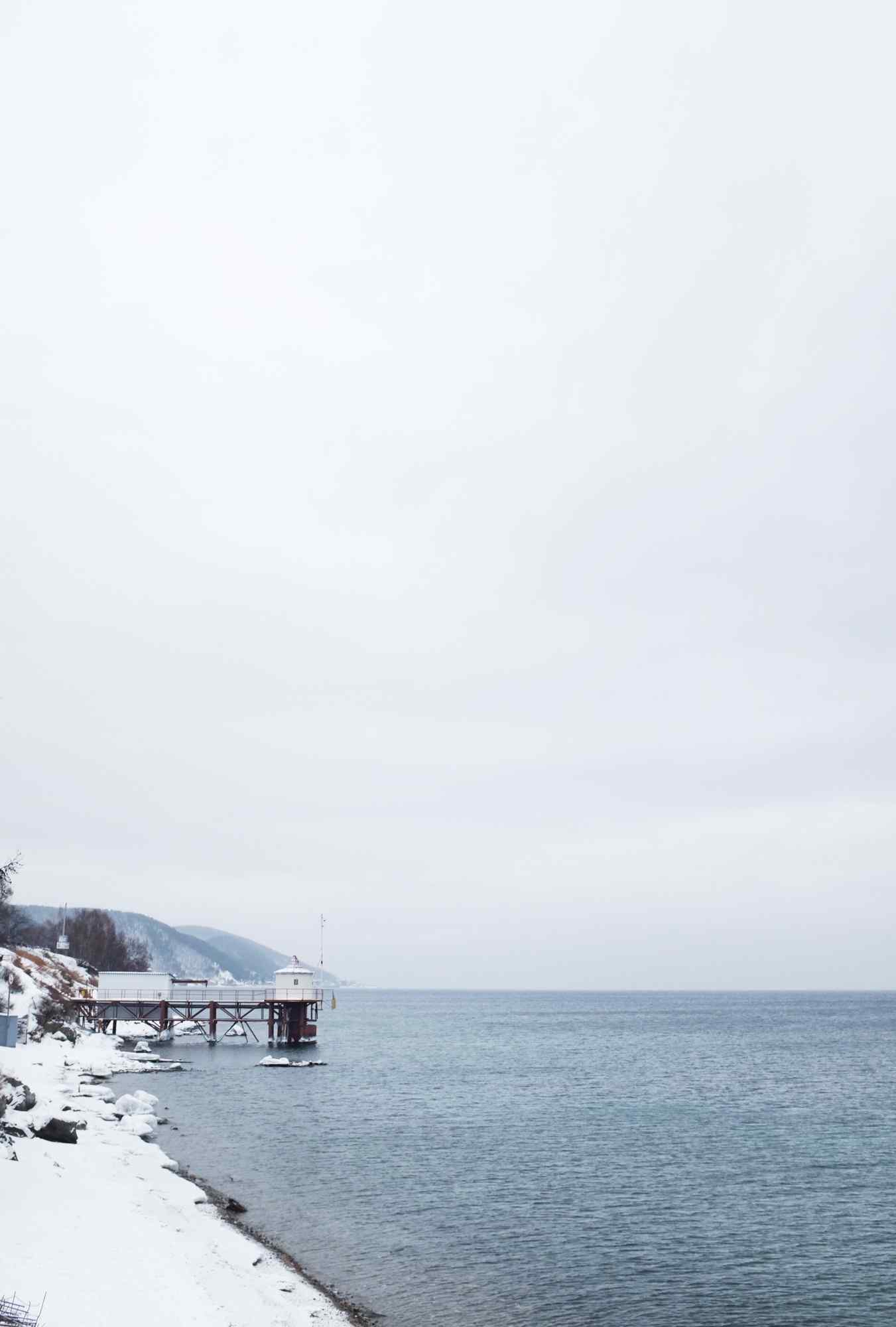 贝加尔湖冬日风景图片手机壁纸
