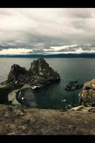 贝加尔湖萧条风景图片手机壁纸