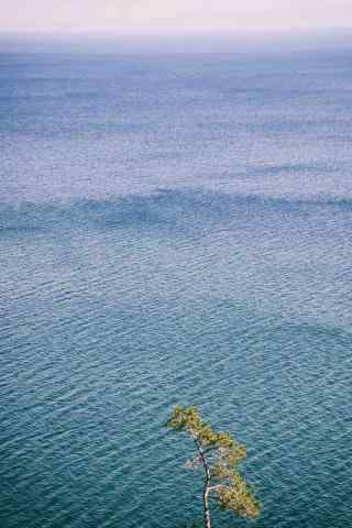 贝加尔湖唯美湖水图片手机壁纸