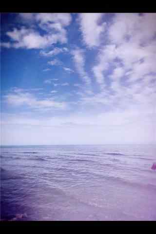 唯美蓝天下的青海湖风景手机壁纸