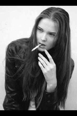 欧美美女抽烟图片