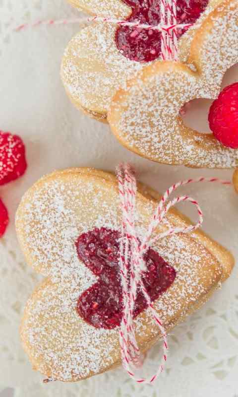 饼干爱心草莓果酱饼干手机壁纸