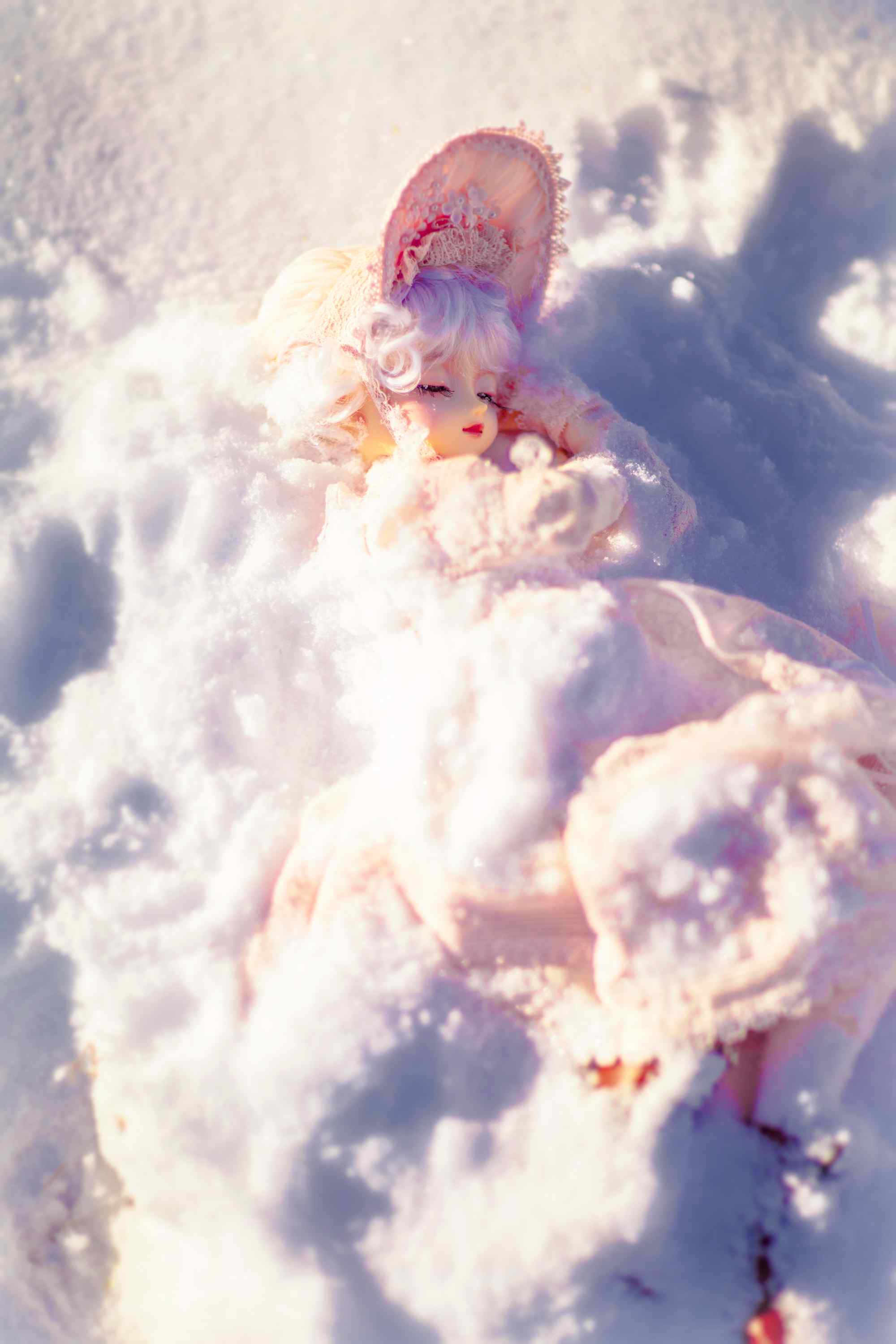 雪中的sd娃娃手机壁纸