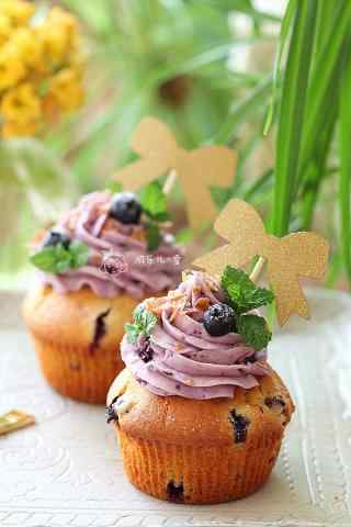 香浓蓝莓奶油蛋糕