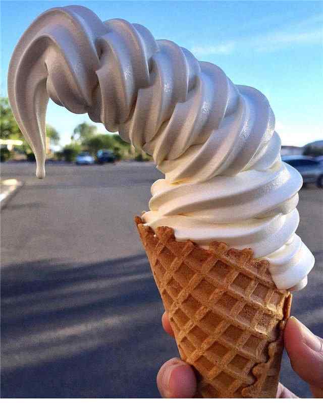 超大冰淇淋手机壁纸