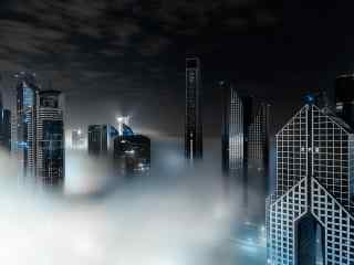 夜幕下迷雾缭绕的迪拜高清壁纸