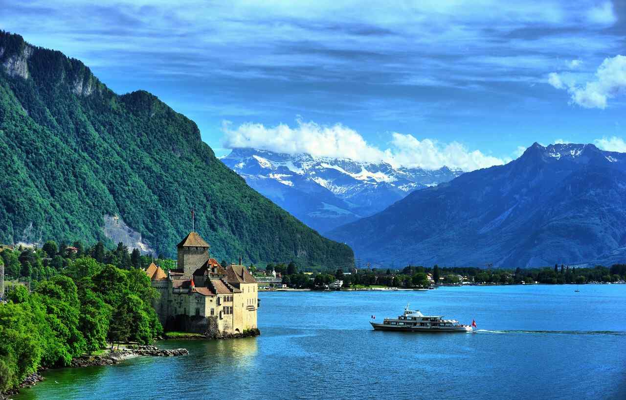 最童话的城堡之瑞士西庸城堡远景