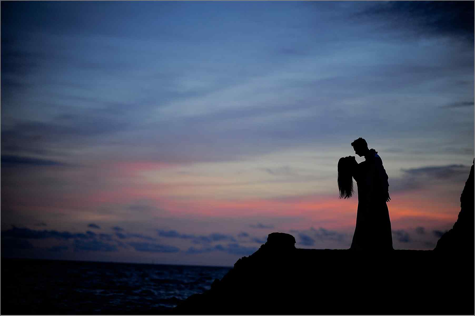 菲律宾长滩岛唯美情侣剪影图片