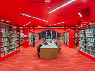 紅色圖書館桌面壁