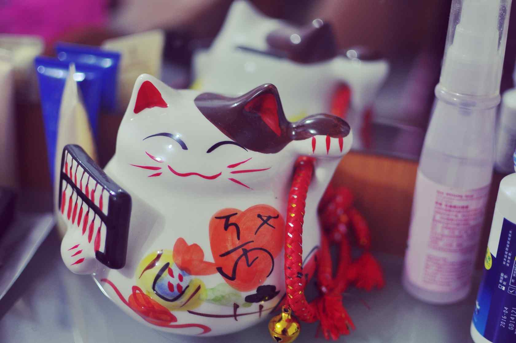 超可爱日本招财猫图片高清桌面壁纸