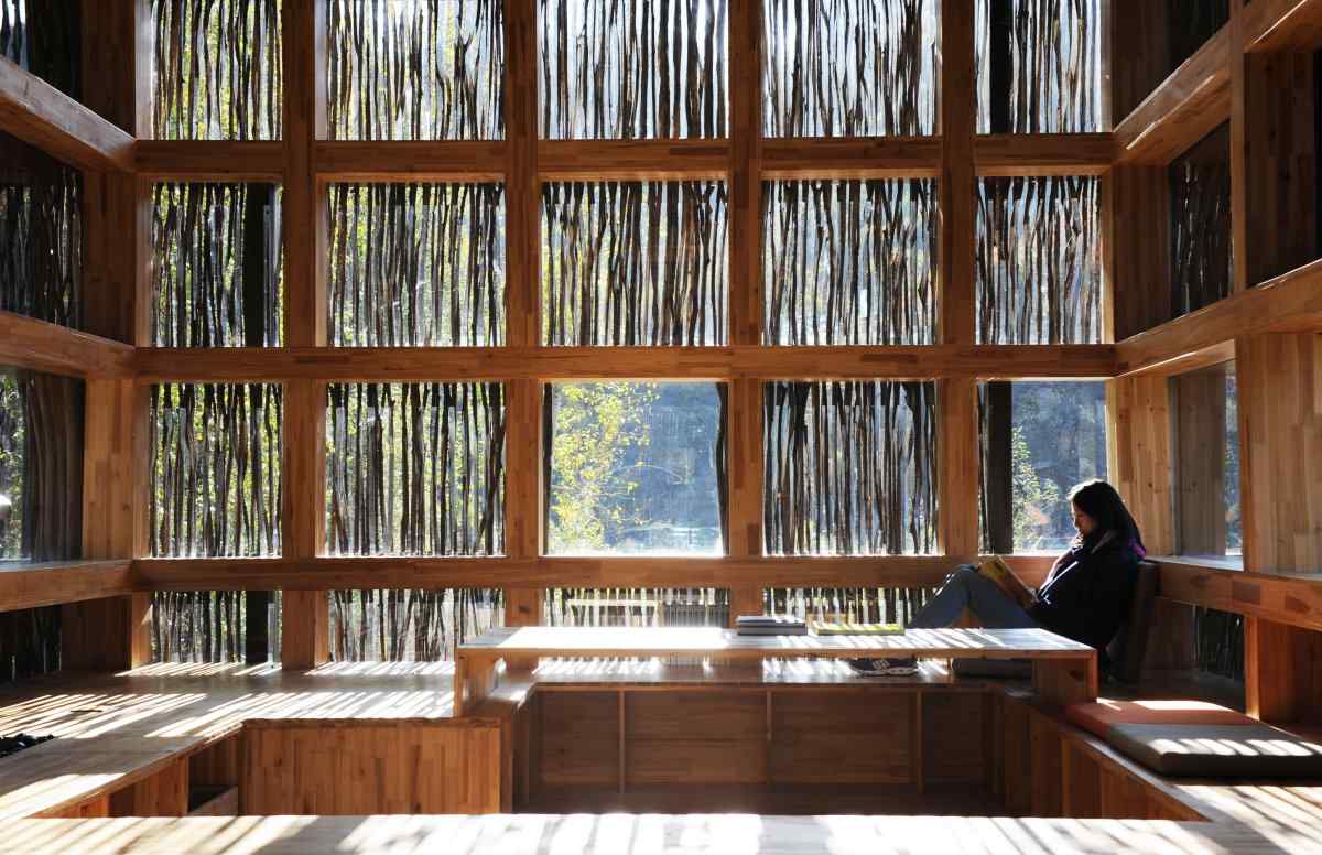 北京最文艺的图书馆女孩看书图片壁纸