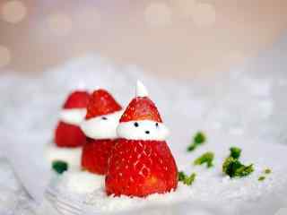 可爱的草莓小雪人蛋糕美食壁纸