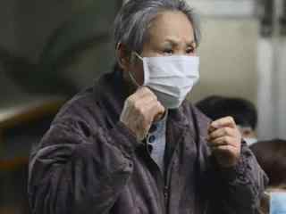 《我不是药神》演员苇青饰演白血病患者剧照图片