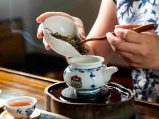 茶文化—一杯清茶泡制过程桌面壁纸