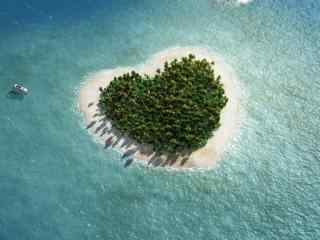 浪漫的爱心岛屿桌面壁纸