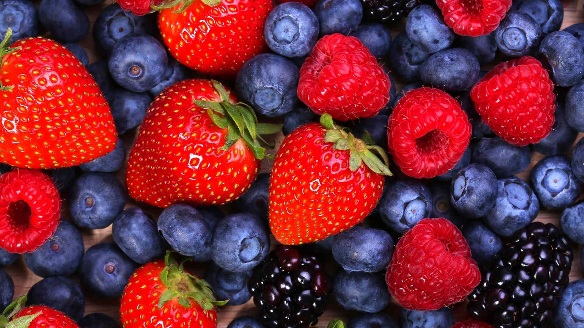 草莓 蓝莓 水果 美食 桌面壁纸