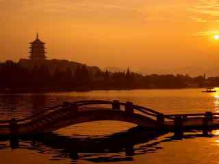 杭州西湖夕阳下的断桥唯美风景桌面壁纸