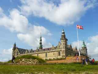 丹麦哈姆雷特城堡风光桌面壁纸