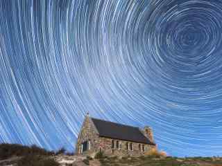 新西兰好牧羊人教堂上的星轨风景壁纸