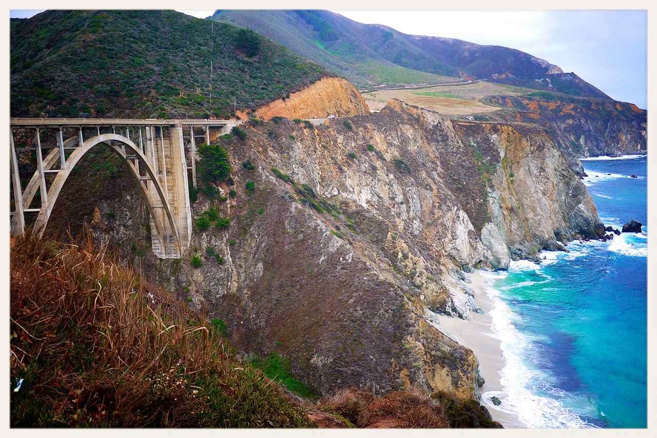 美国加州一号公路海岸大桥风景桌面壁纸
