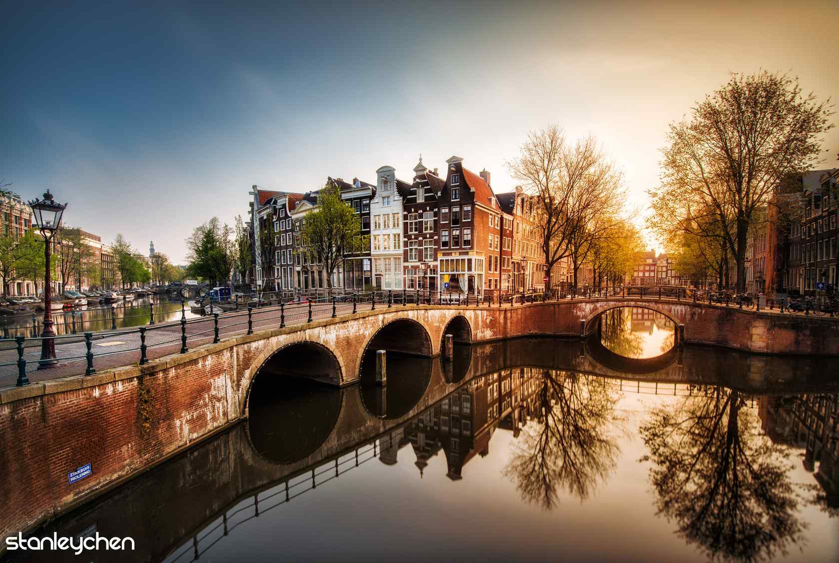 荷兰阿姆斯特丹城市风景桌面壁纸