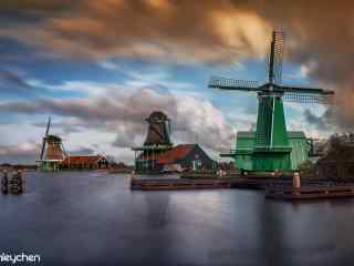 荷兰美丽的风车风