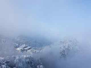 黄山雾中雪景桌面壁纸
