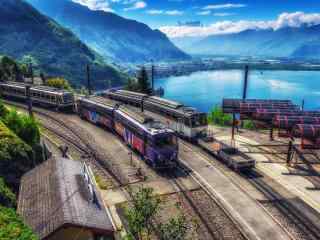 瑞士山间列车桌面