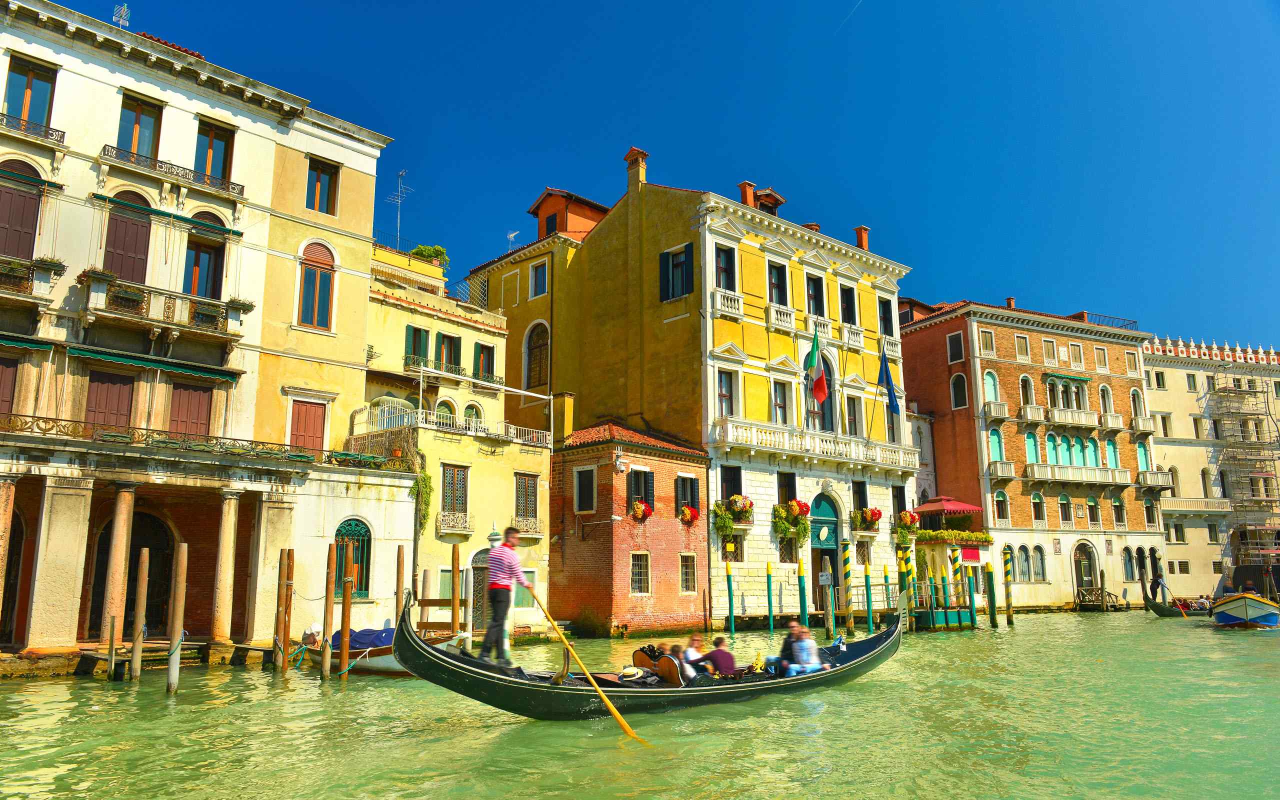 唯美威尼斯水城欧洲城市风景图片壁纸下载