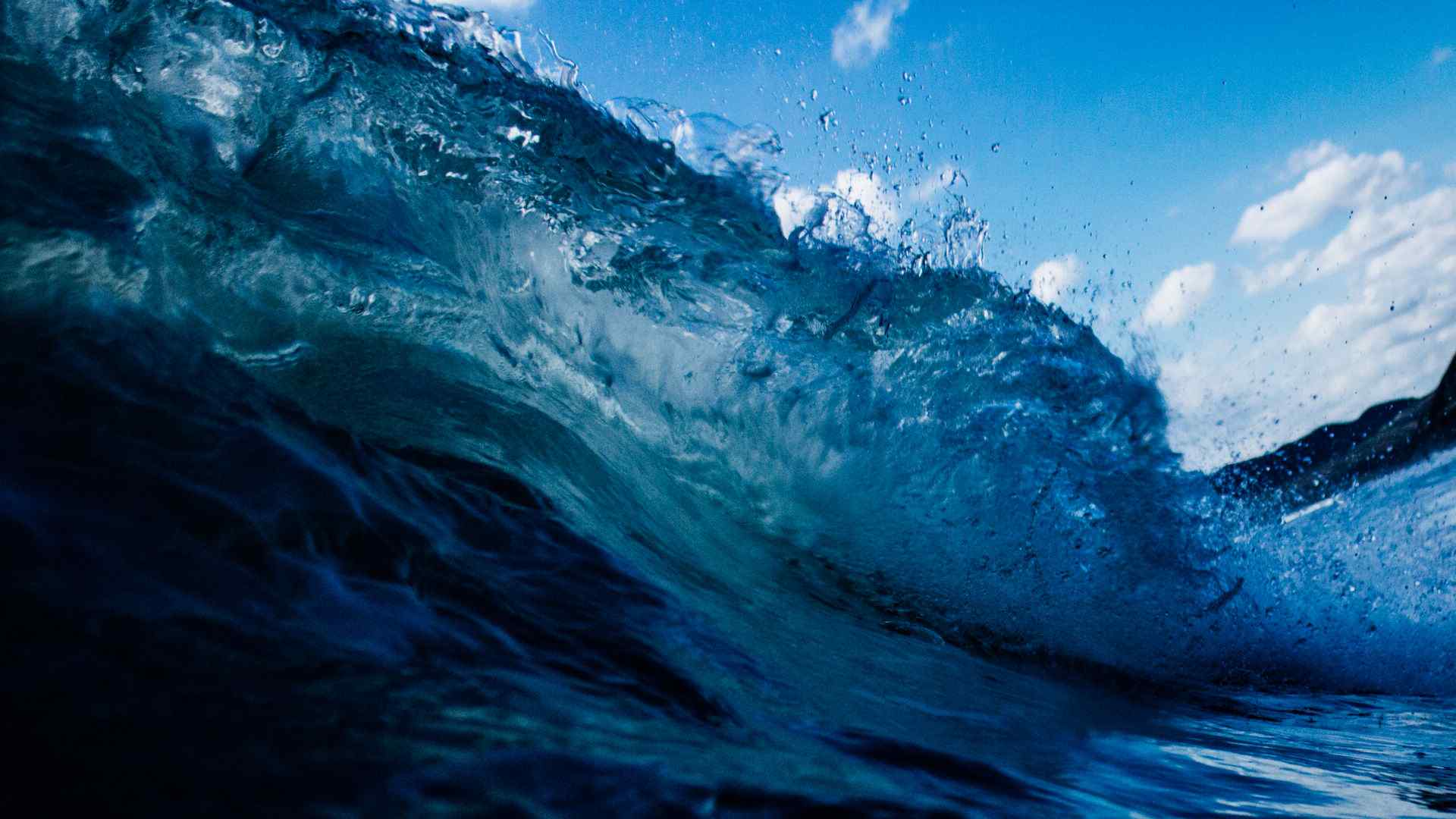 清新唯美的海浪浪花图片精选高清电脑壁纸