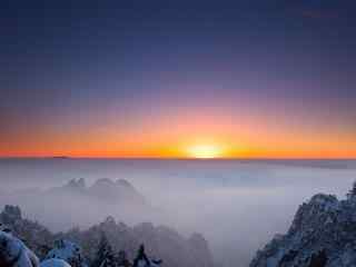 唯美的日出雪景风景壁纸