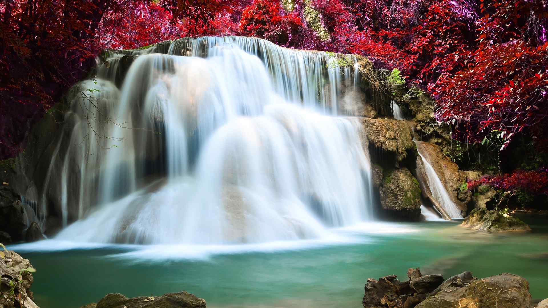 泰国通塞美丽的瀑布自然风景电脑桌面壁纸（2张）