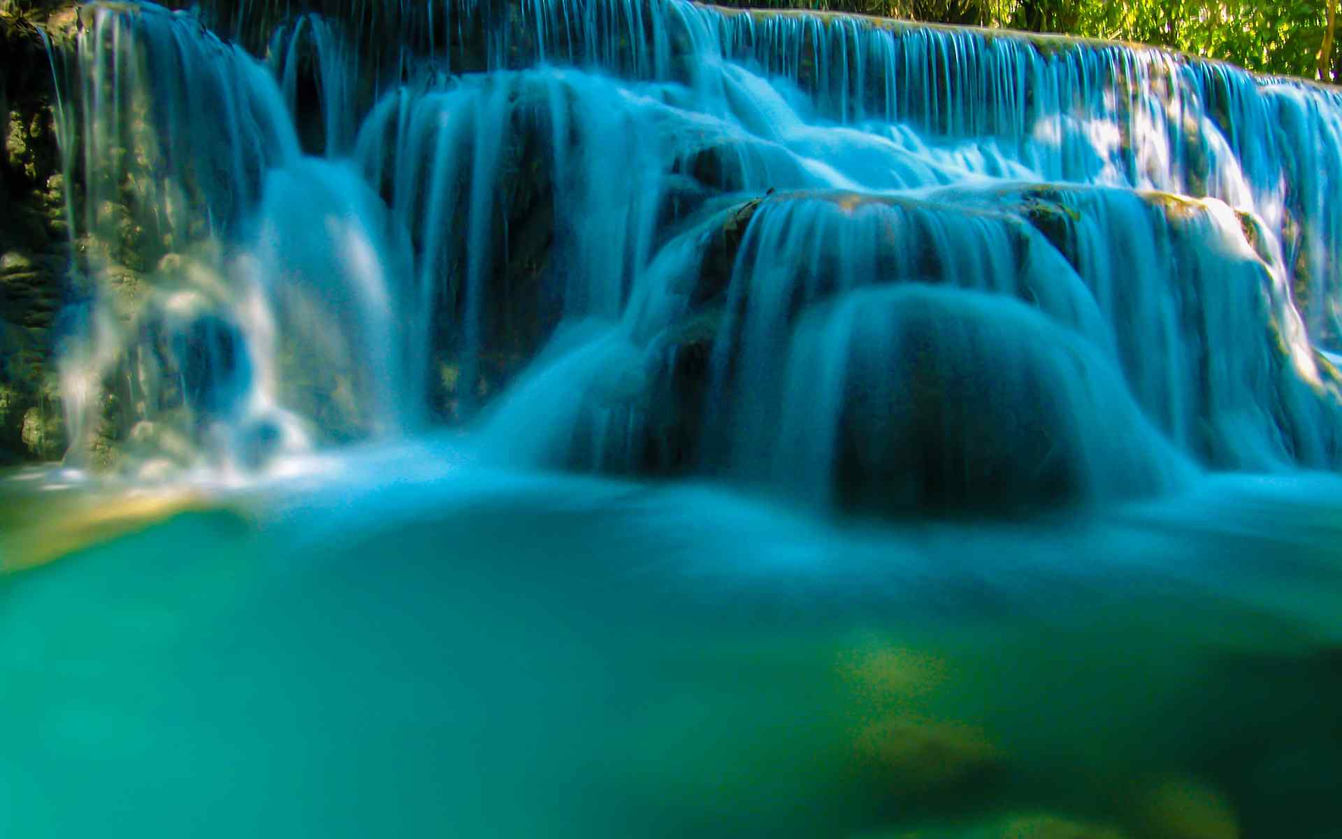 琅勃拉邦光西瀑布唯美风景图片高清桌面壁纸