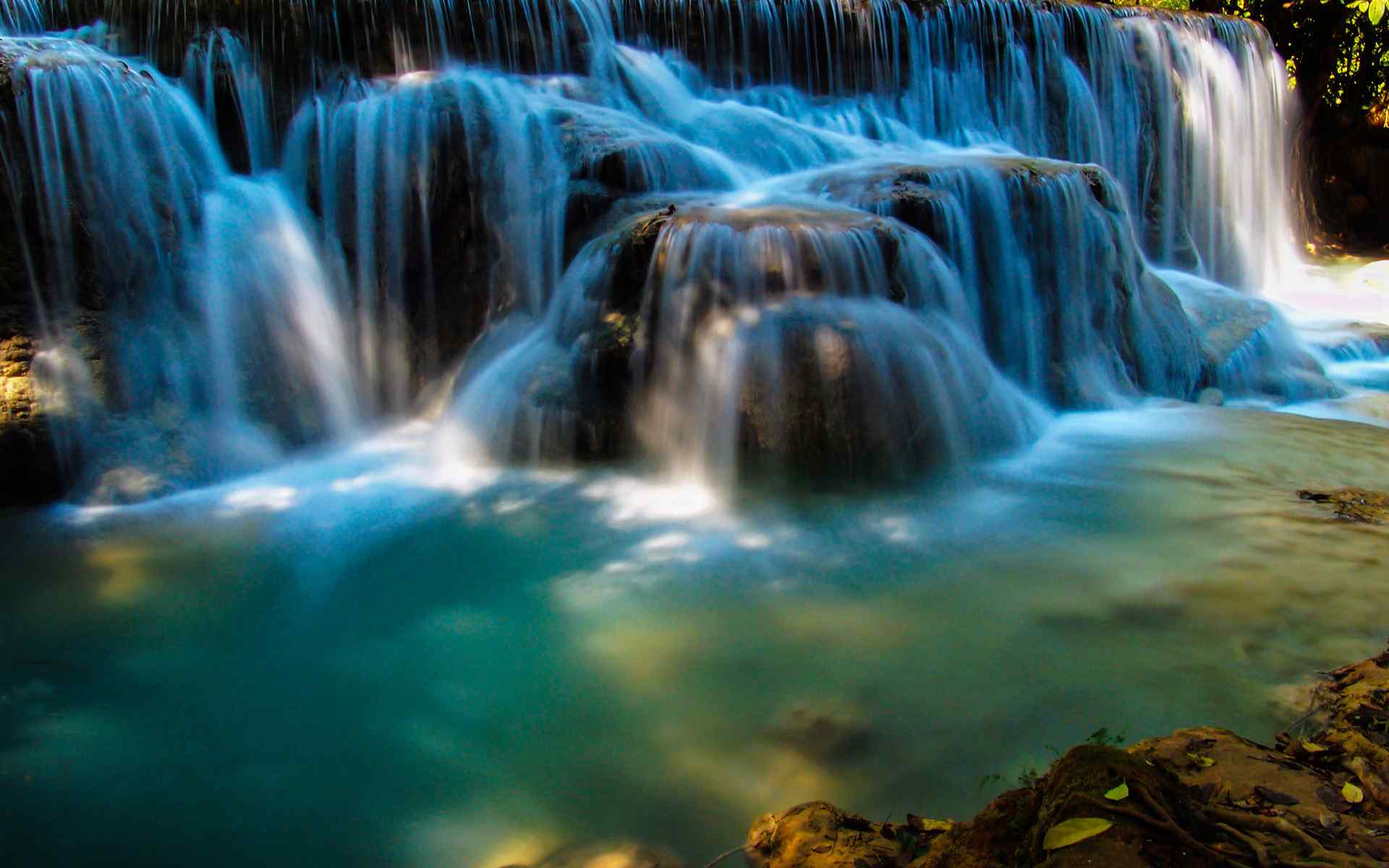 琅勃拉邦光西瀑布唯美风景图片高清桌面壁纸
