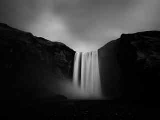 冰岛瀑布摄影图片