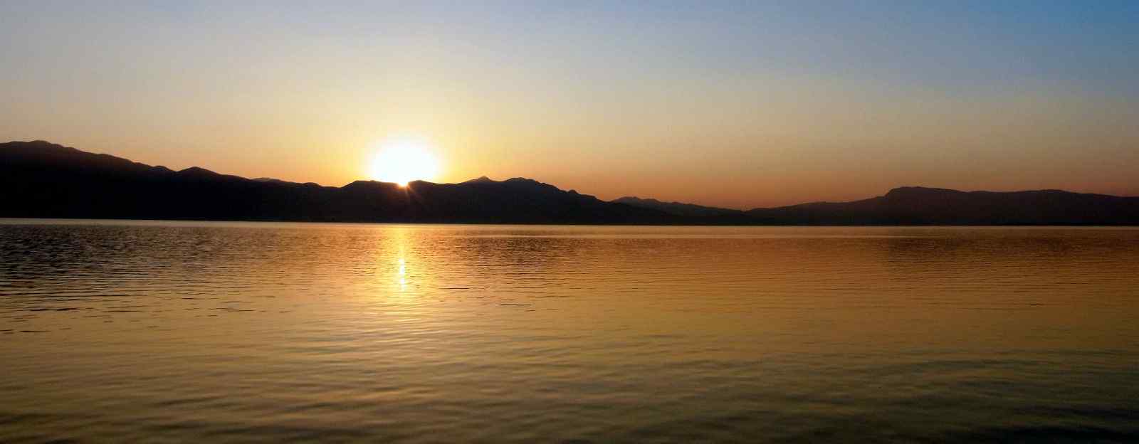 洱海黄昏日落唯美风景图片桌面壁纸