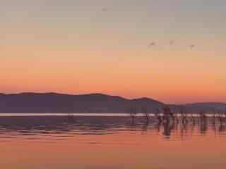 洱海美丽黄昏风景图片高清桌面壁纸