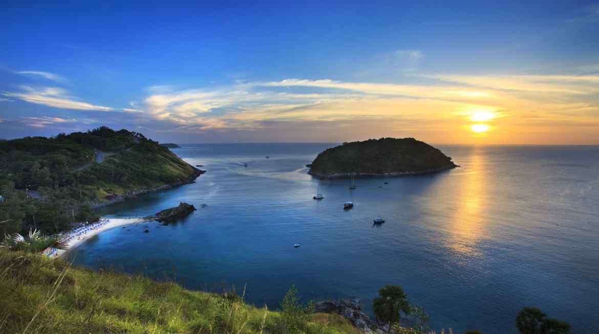 普吉岛海上夕阳唯美风景图片桌面壁纸