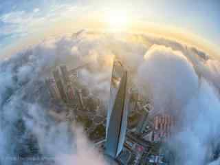 上海：云上高空视角下的上海清晨