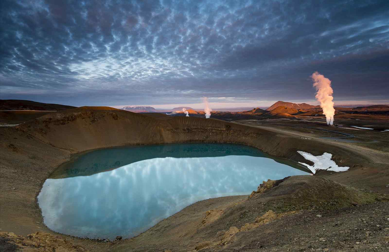 好看的冰岛火山风景图片