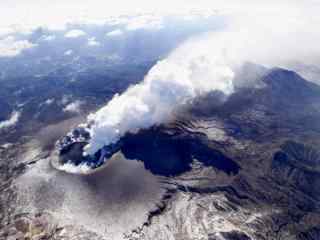 航拍冰岛火山风景图片