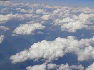 美丽的蓝天之上的云海风景图片