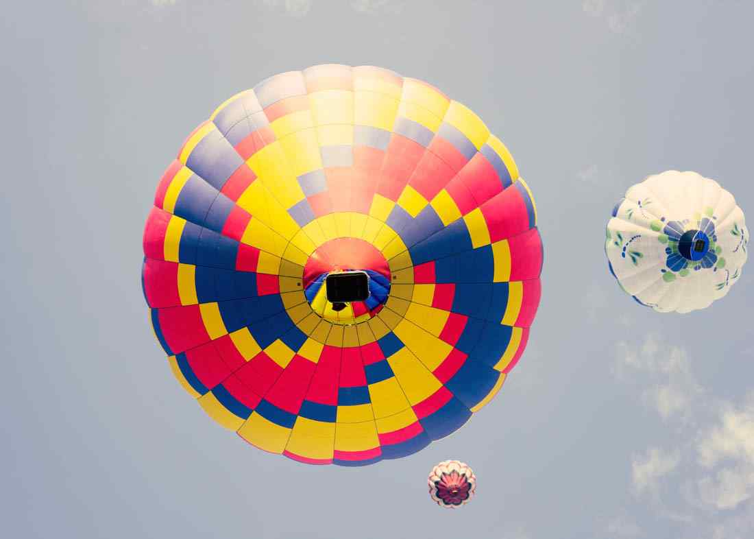 创意热气球风景图片壁纸