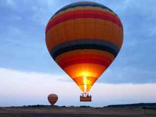 唯美的热气球起飞风景图片