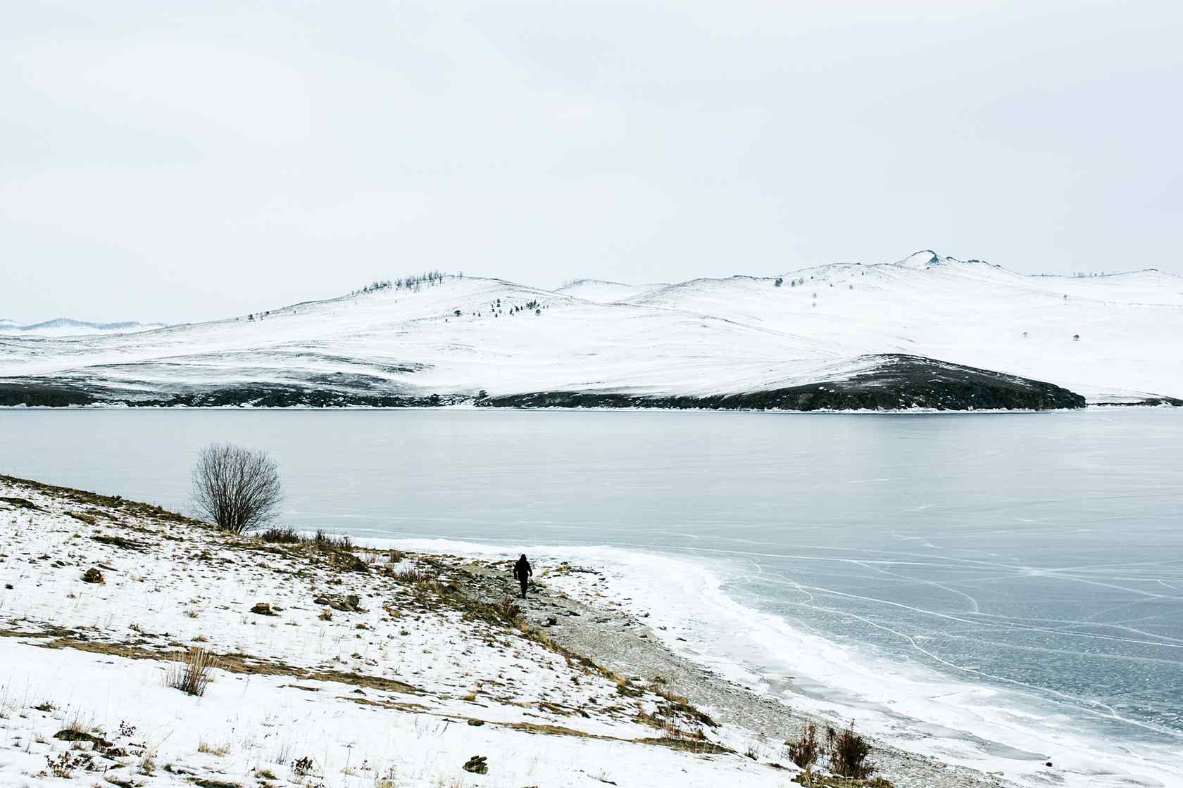 贝加尔湖雪景图片