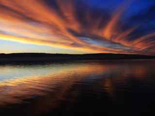 贝加尔湖特色晚霞图片